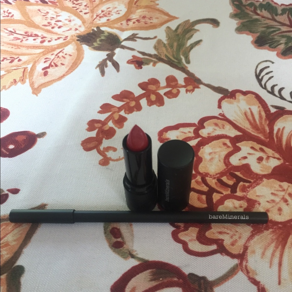 Bareminerals Srsly Red lipstick and lip liner!